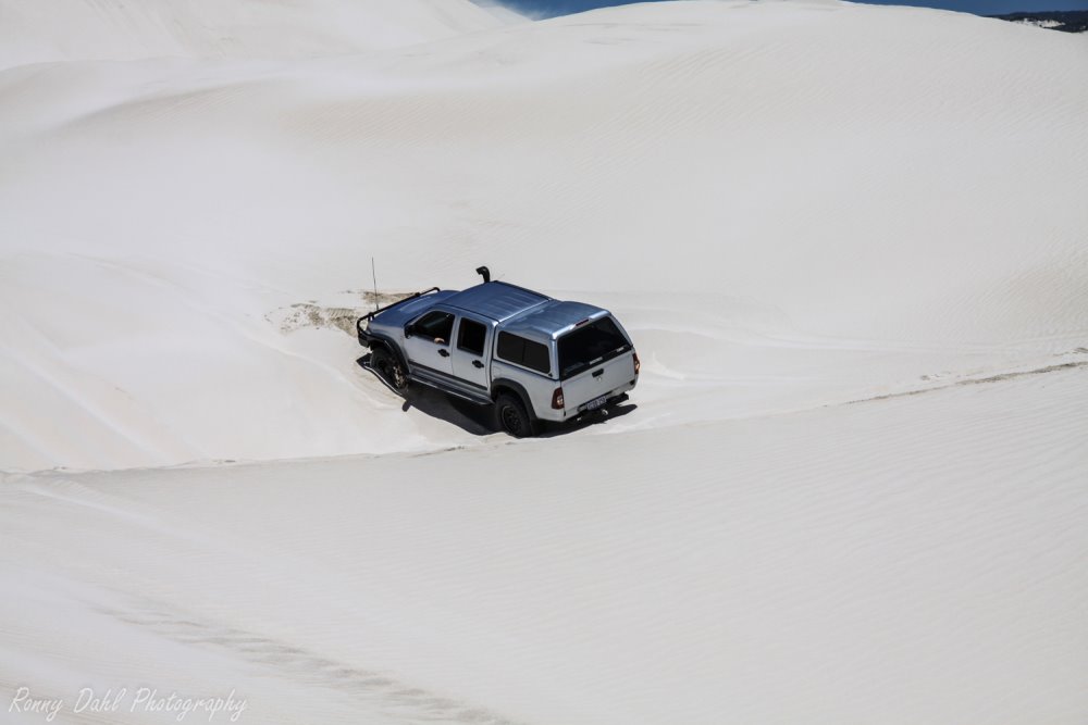 Mud sand toyota перевод